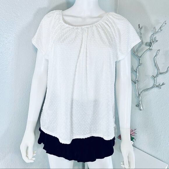 NWT W5 Flowy Swiss Dot Blouse Scoop Neck White Small - Picture 1 of 9